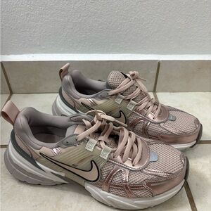 Nike Women's Metallic Rose Sneakers